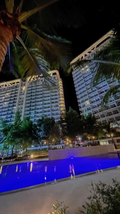 Azure Urban Resort Maui Unit Manille Extérieur photo