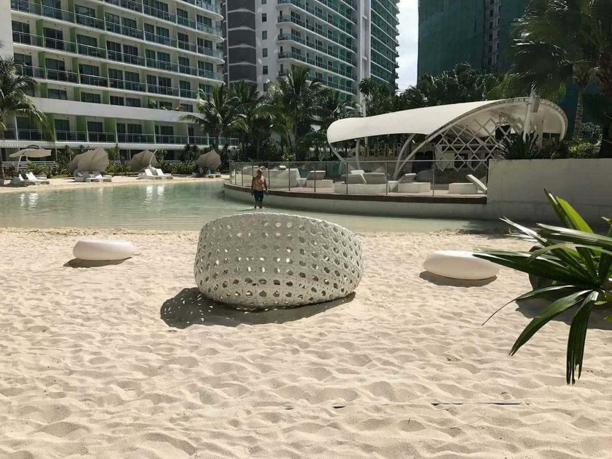 Azure Urban Resort Maui Unit Manille Extérieur photo